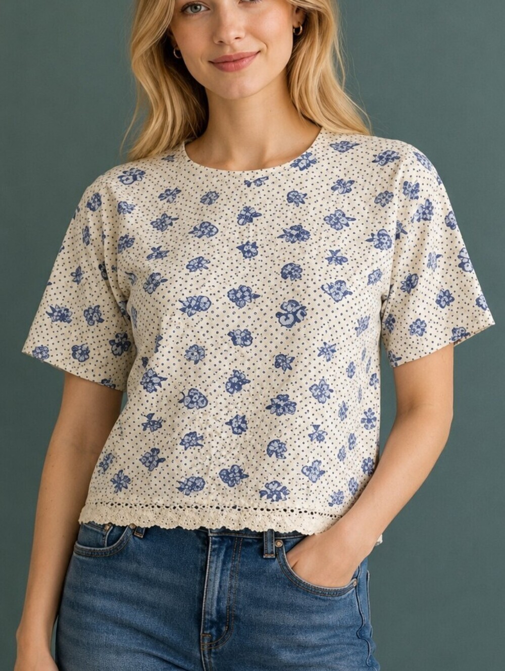 Vtg 1980s VARIETY Coquette Polka Dot Blue Floral Lace Crop Top